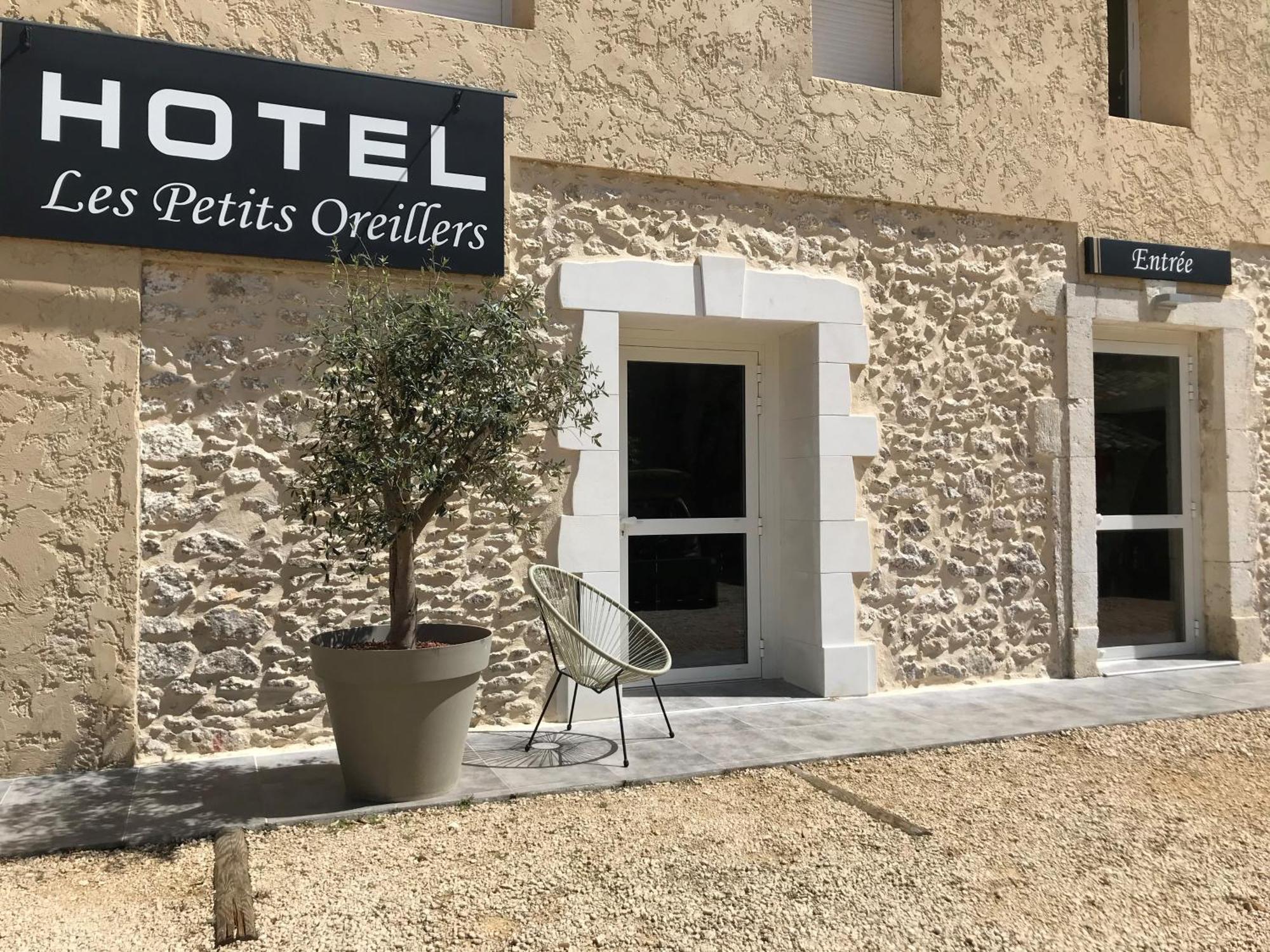 Hotel Les Petits Oreillers Saint-Martin-dʼArdèche المظهر الخارجي الصورة
