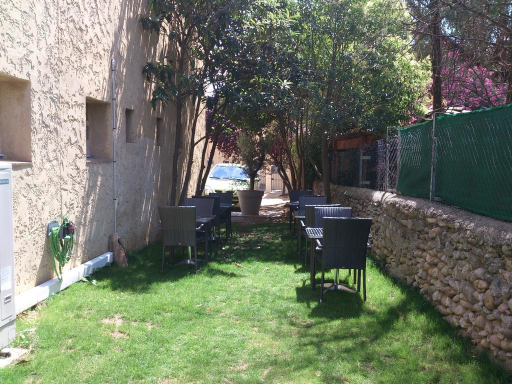 Hotel Les Petits Oreillers Saint-Martin-dʼArdèche المظهر الخارجي الصورة